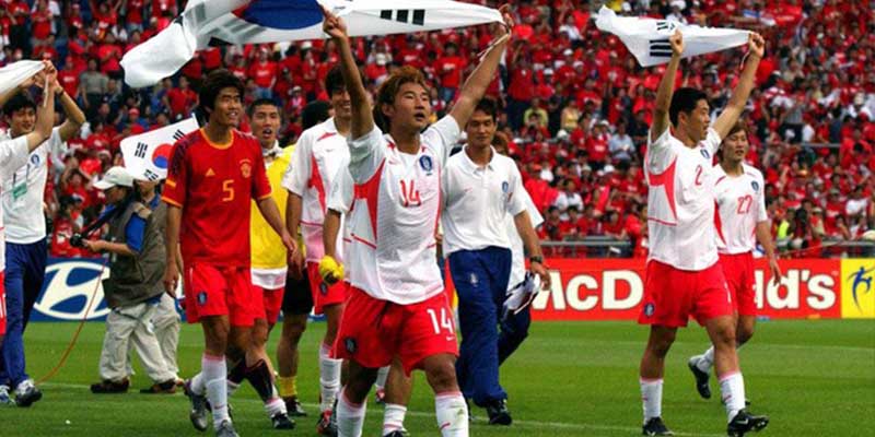 Tây Ban Nha đấu với Hàn Quốc ở tứ kết World Cup 2002